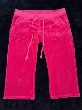 Y2K Vintage - Juicy Couture Velour Drawstring Capri Pants